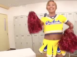 Asian cheerleader receives enthusiastic reward in the dressing room