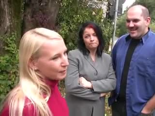 Inge and Andre invite a young girl